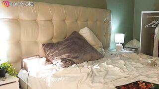 Cumband In A Live Adult Video Chat Room Now-01