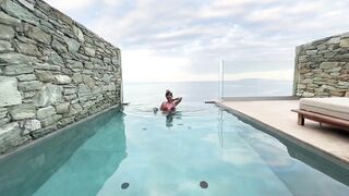 Adrianna Eves BG Poolside Sex Tape