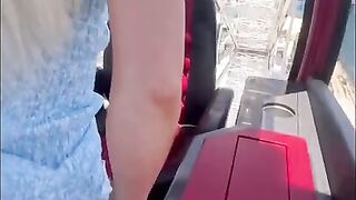 ScarlettKissesXO Fucks On The Ferris Wheel