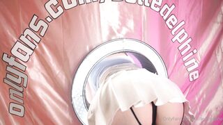 Belle Delphine - Gloryhole