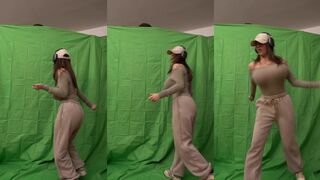 ika dauria crazy jiggle naked onlyfans