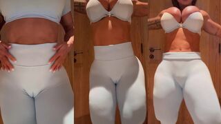 suelen muscle gym clothes strip