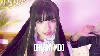 Dreamy Moo