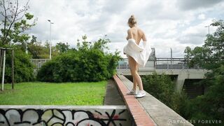 Bitchinbubba_Cassandra - She Loves Showing Off