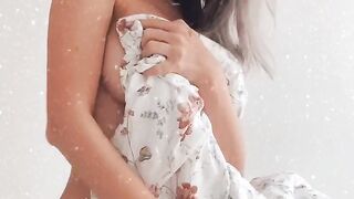 Eva Elfie (Video 1)