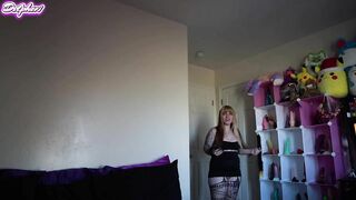 delphoxi seduced by pornstar cousin