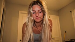 Ambie Bambii - 18 Year Old College Slut Gets Her Face Covered In Cum