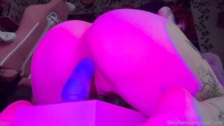 goatspitt close up huge dild ride