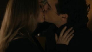 Karis Cameron - Off Campus S1xEP1 (2026):