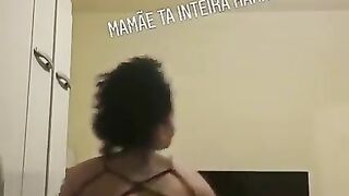 Azzy sexy (Video 1)