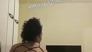 Azzy sexy (Video 1)
