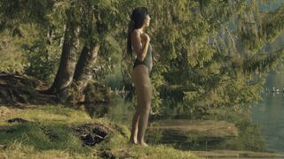 DaringKiara_Cinematic Outdoor Yoga Masturbation