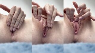 Sophie South upclose pussy play