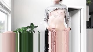 Millie Millz (tiinyhottie) -- Girlfriend's roommate takes your load