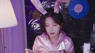 Yoon Ying ASMR