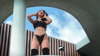 gracewearslace