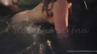 hotwife katrina in the tub