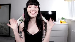 sephypink - Bigassed Cosplay Girl Riding for your Creampie!!