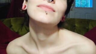 Betty Bondage - Tongue with sexy glasses