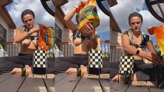 Venessasbutt- nude potting plant