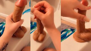 L.S.9 OF - Bathtub Jerk Off Dildo