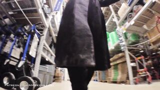 AMWednesday Roaming Naked in MART