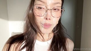 Ruth Lee cum facial selfie